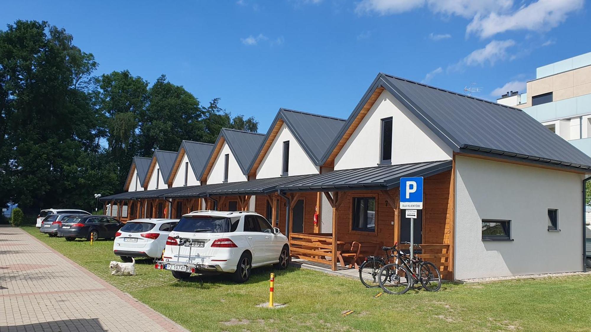 טרצ'סאץ' Camping Klif-Nowe Klimatyzowane Domki, 400M Od Centrum Rewala, 30M Od Morza מראה חיצוני תמונה