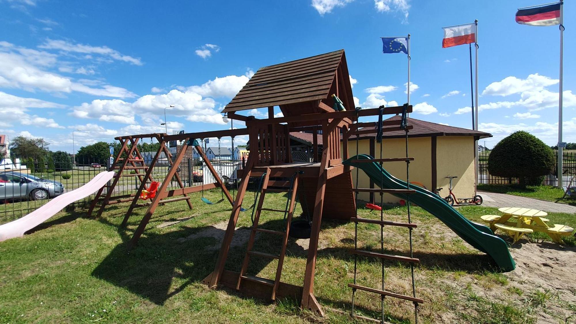 טרצ'סאץ' Camping Klif-Nowe Klimatyzowane Domki, 400M Od Centrum Rewala, 30M Od Morza מראה חיצוני תמונה